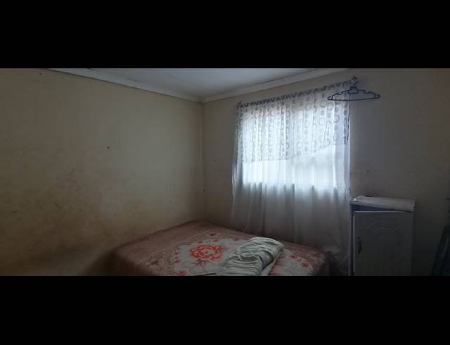 2 BEDROOM HOUSE FOR SALE IN MCNAUGHTON